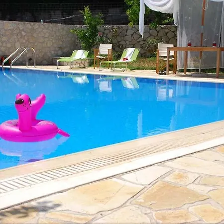 Aparthotel Maistra 3*