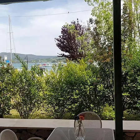 Maistra * Lygia (Lefkada)